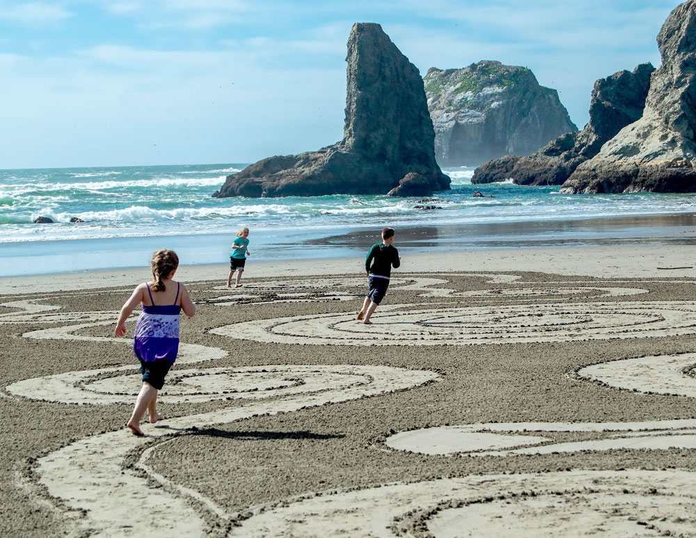 bandon beach labyrinth hansen